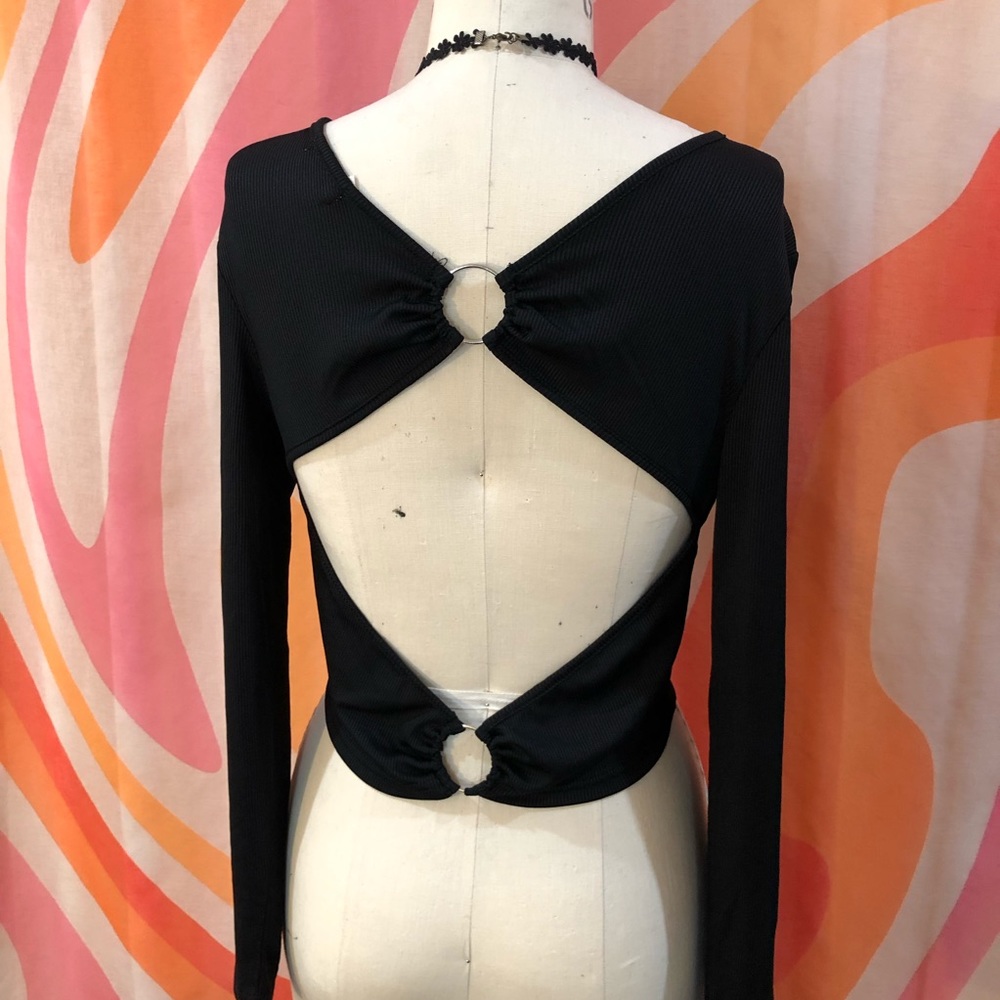 Black Long Sleeve Jersey Top w/ O-Ring Back Cutouts